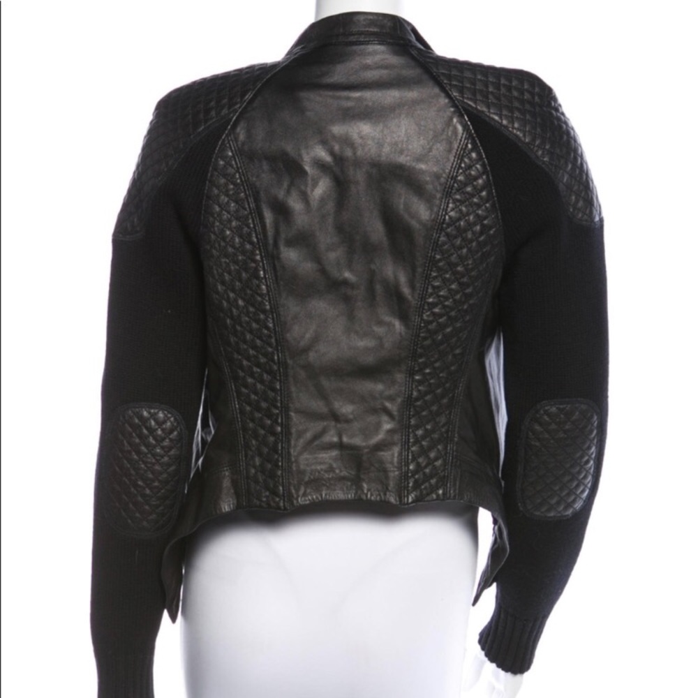 Blazer - Picture 3 of 3